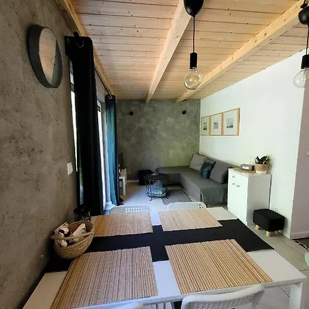 Siedlisko Na Ustroniu Feriehus *